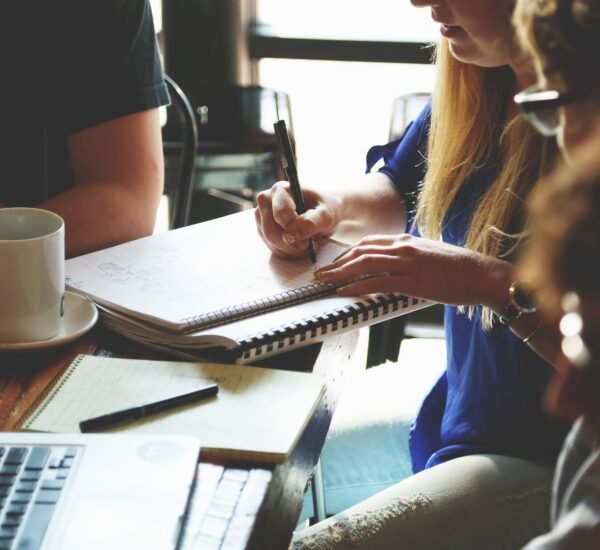 How to Automate Meeting Notes With AI: A Complete Guide